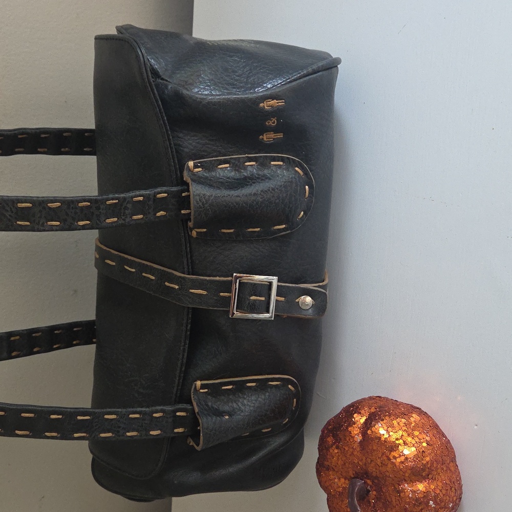 Matt And NAT Black Leather Bag